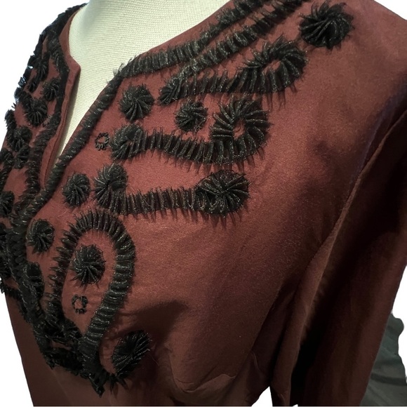 RSVP by Talbots Silk & Cotton Blend Embellished V-neck blouse in Wine Size 1X - Picture 5 of 8